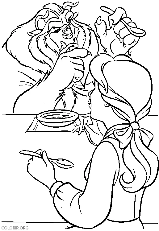 Bela Tomando Sopa com Fera